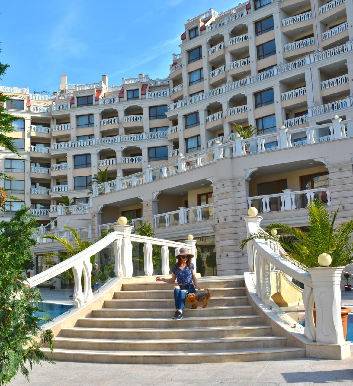 East From Paradise Apartment Warna Exterior foto