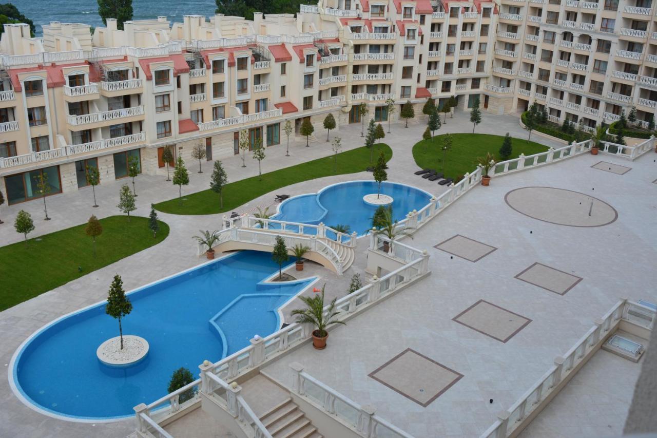 East From Paradise Apartment Warna Exterior foto