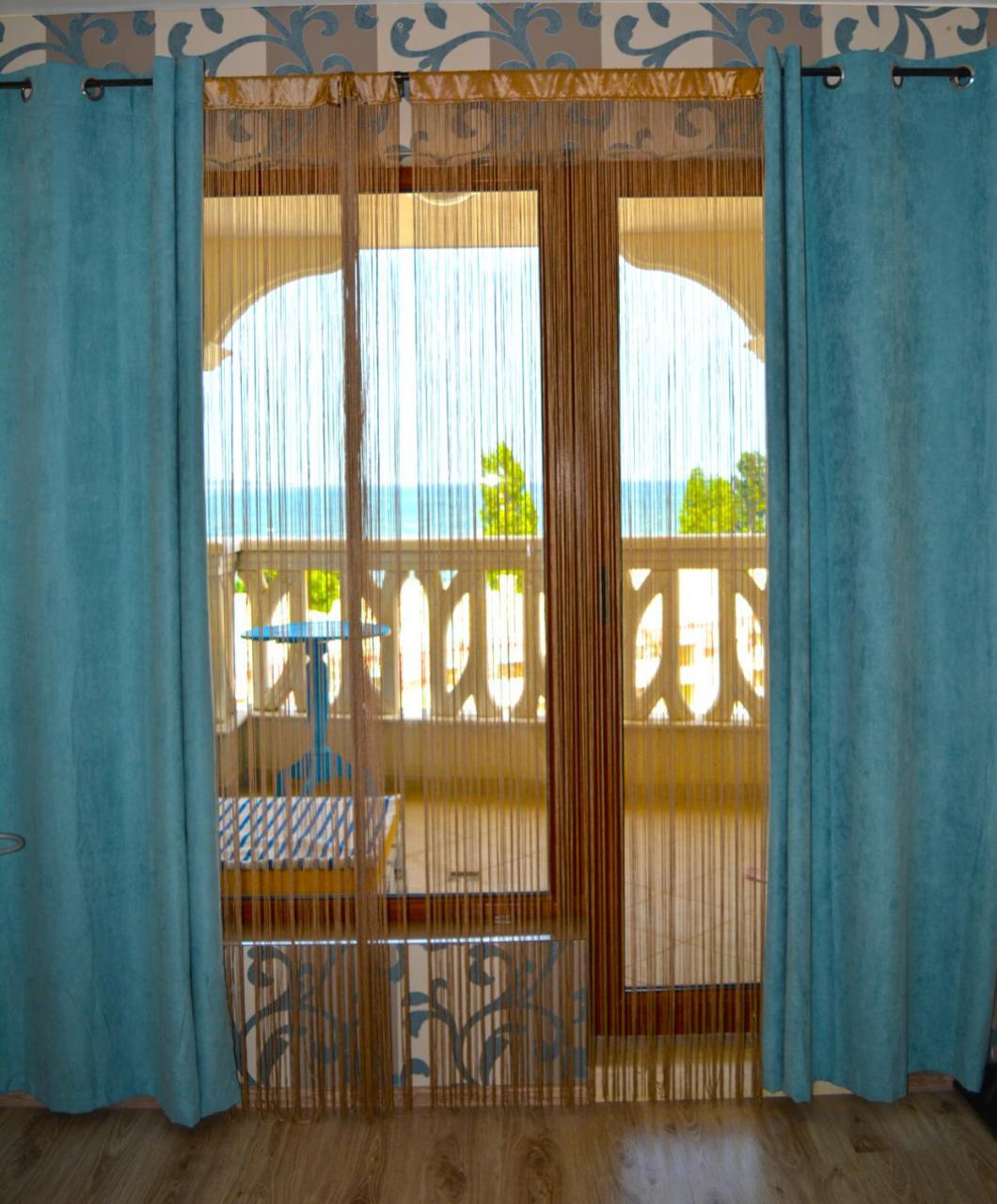 East From Paradise Apartment Warna Exterior foto